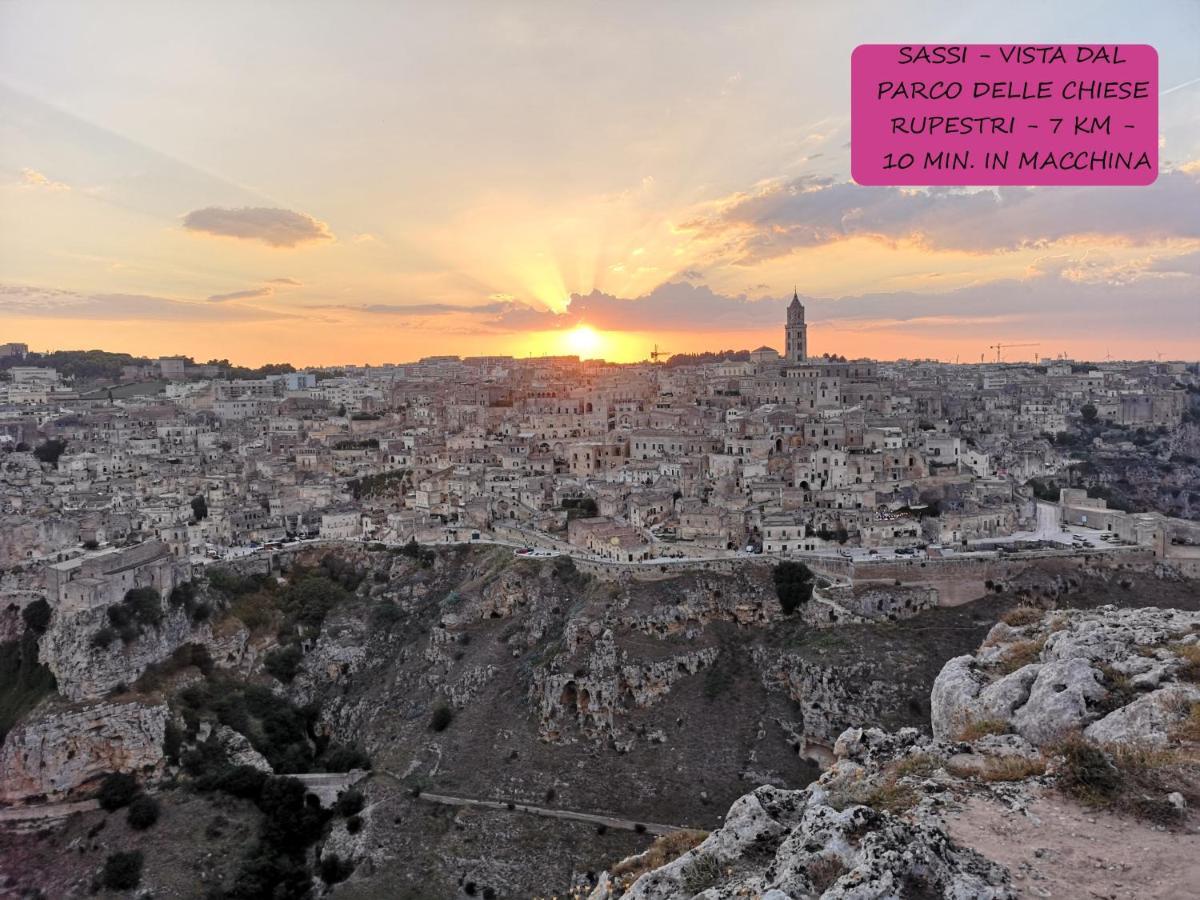 Le Dimore In Centro Con Parcheggio E Self Check-In Matera Luaran gambar