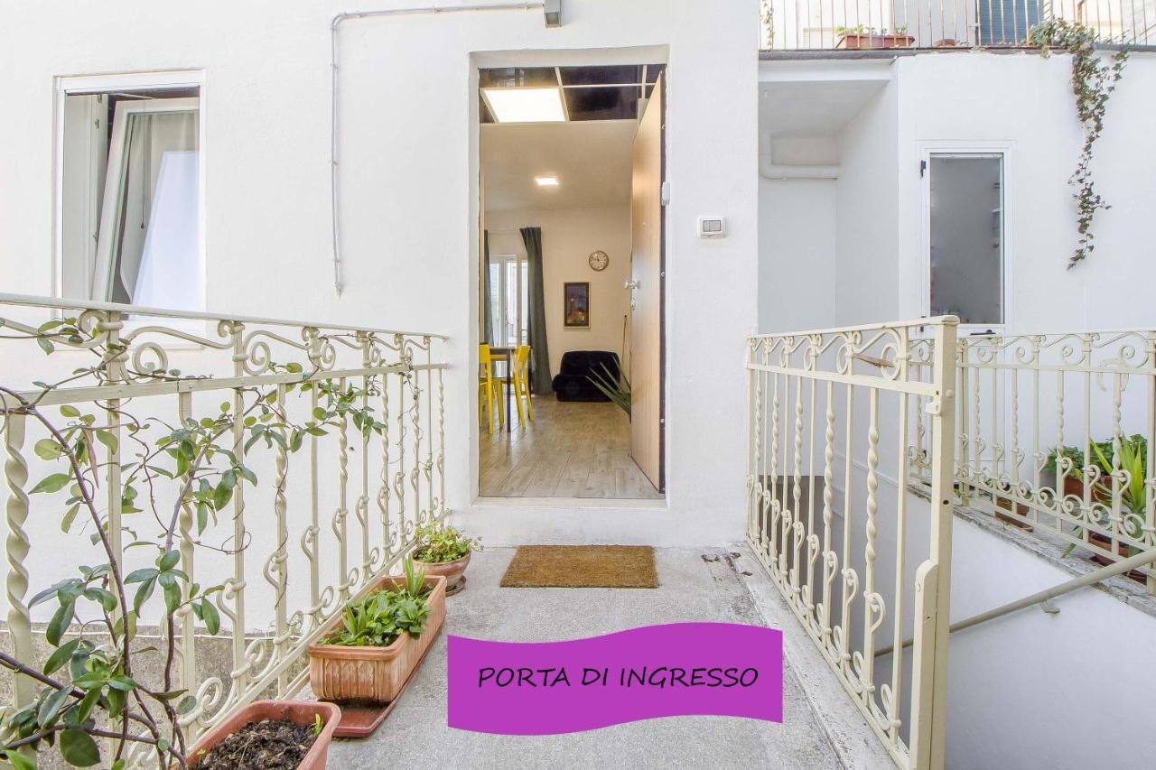 Le Dimore In Centro Con Parcheggio E Self Check-In Matera Luaran gambar