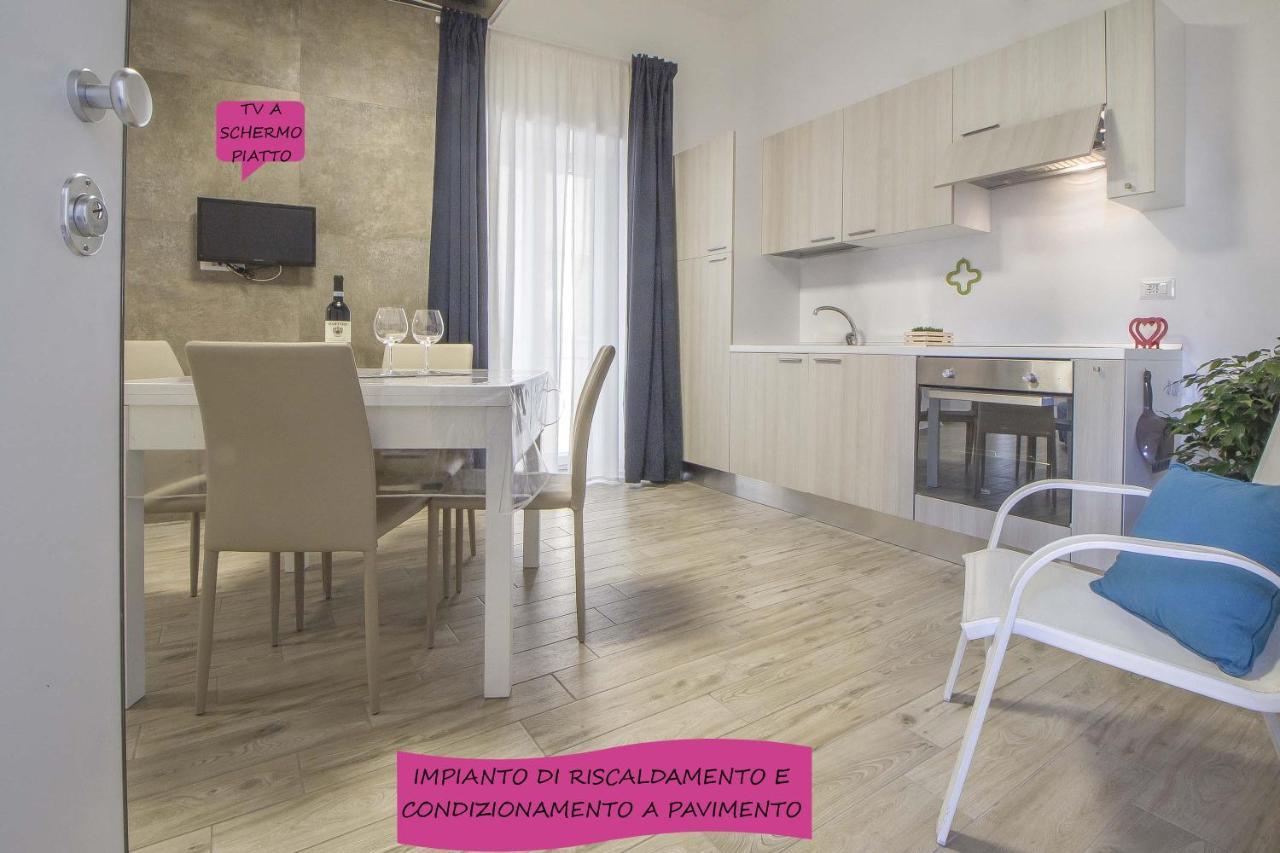 Le Dimore In Centro Con Parcheggio E Self Check-In Matera Luaran gambar