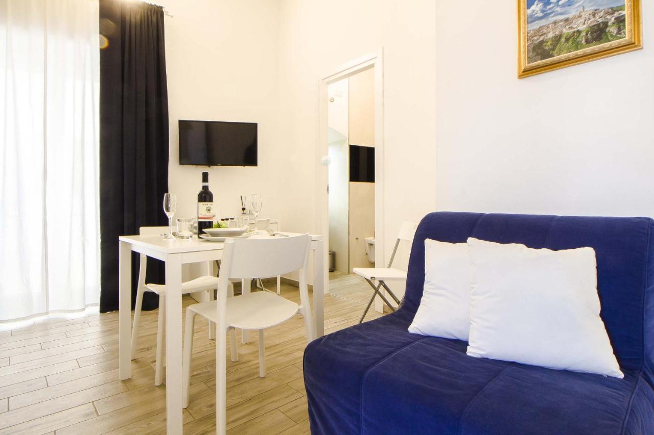 Le Dimore In Centro Con Parcheggio E Self Check-In Matera Luaran gambar