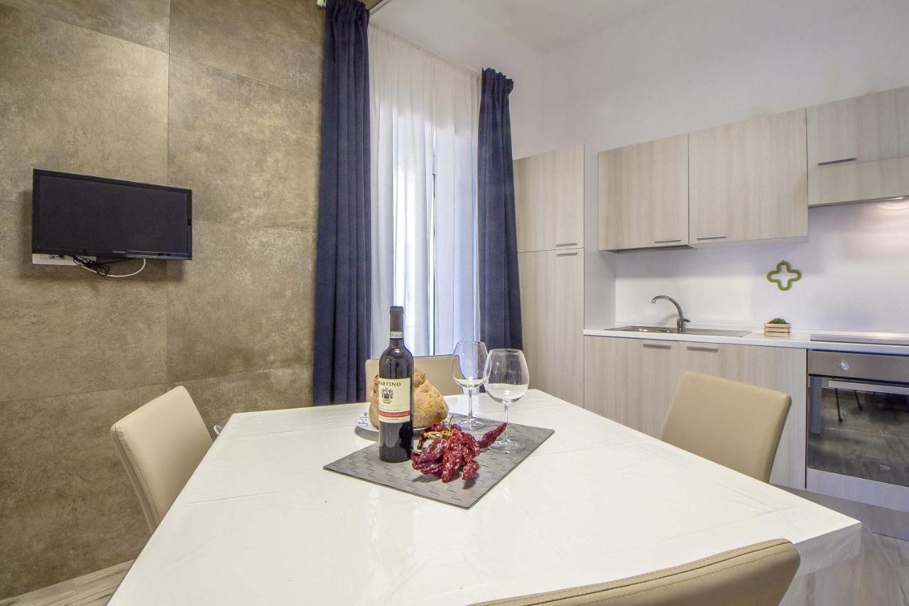 Le Dimore In Centro Con Parcheggio E Self Check-In Matera Luaran gambar