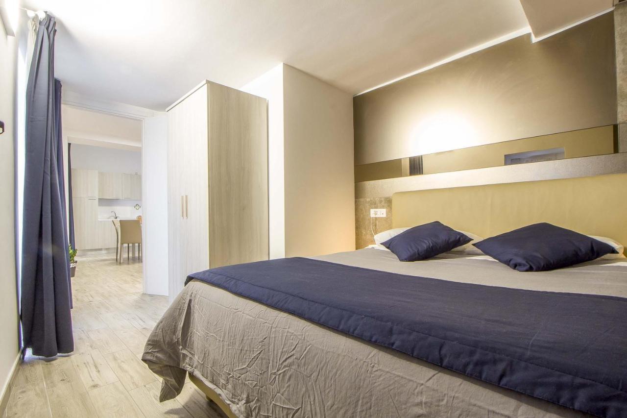 Le Dimore In Centro Con Parcheggio E Self Check-In Matera Luaran gambar